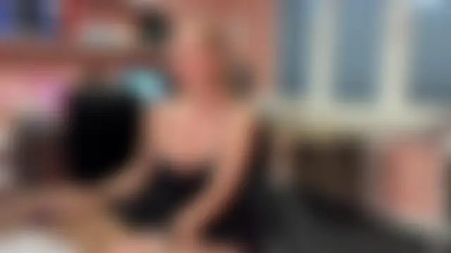 legsLONG's Live Sex Cam Show