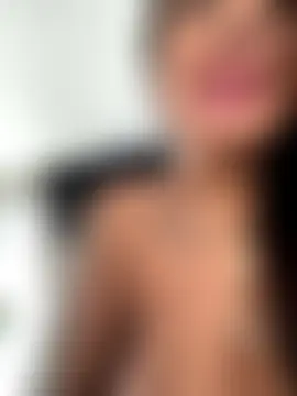 RuslanaXX's Live Sex Cam Show