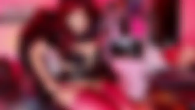 Miss_tentation's Webcam Show