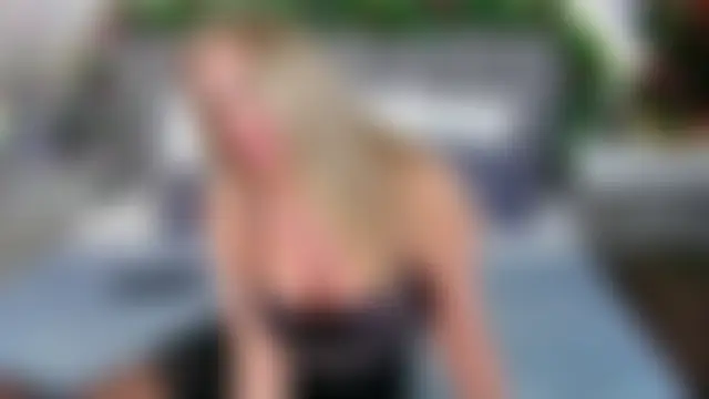WoW__JuliaBlonde's Live Sex Cam Show