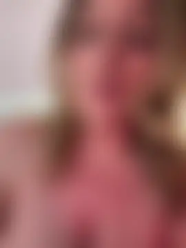 miamellycious' Live Sex Cam Show