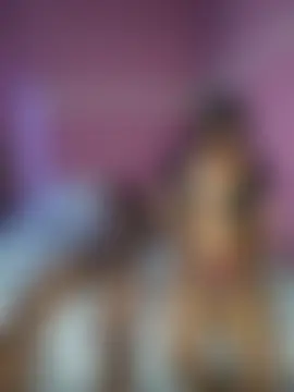 BrownRoxxane6's Live Sex Cam Show