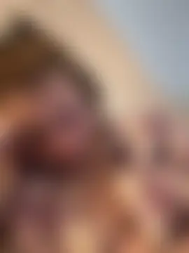 MilfyMrsRobinson's Webcam Show