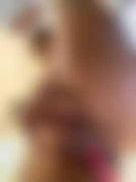 MystiqueXXX's Webcam Show