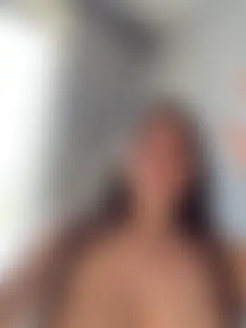 AmelieLaurent_'s Live Sex Cam Show