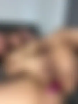 floriamANDjazmin's Live Sex Cam Show