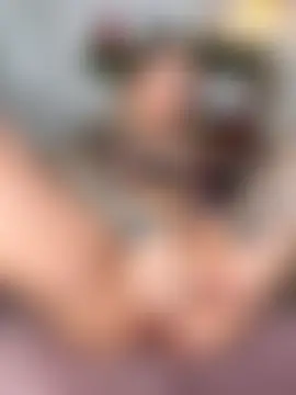 mc-Olivia's Live Sex Cam Show