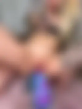 mc-Olivia's Live Sex Cam Show