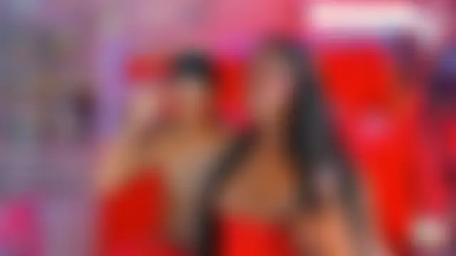 princess_chocolatee's Webcam Show