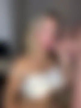 iam_sofia__'s Live Sex Cam Show