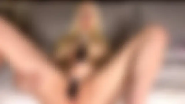 PetulaGunton's Live Sex Cam Show