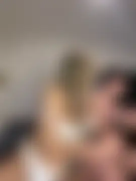 iam_sofia__'s Webcam Show