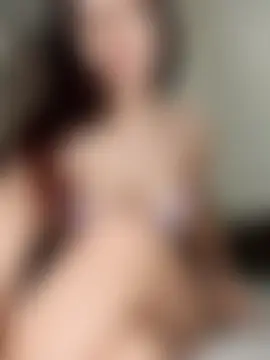 MeCherryy's Live Sex Cam Show