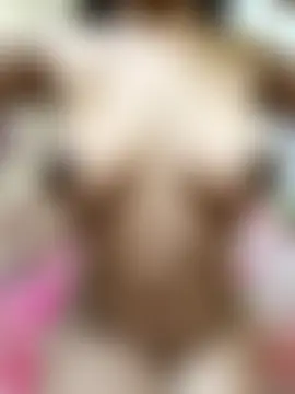 Quun_rosi's Webcam Show