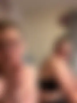 Curvy-Jinx's Webcam Show