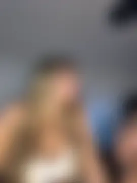 iam_sofia__'s Webcam Show