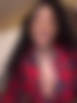 CrownedNyaries' Webcam Show