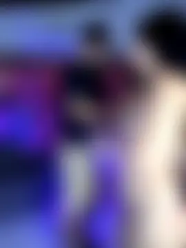 royalgirls_x's Webcam Show