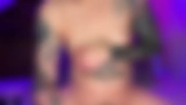 MissGoldenCartier's Webcam Show