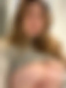 curvyflawless' Webcam Show