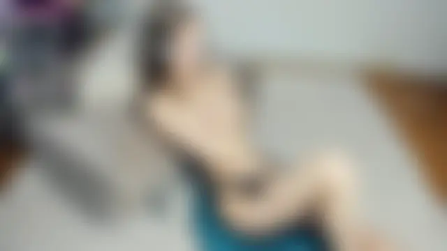 SerrenaAa's Live Sex Cam Show