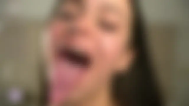 vivid_girls_vg's Webcam Show