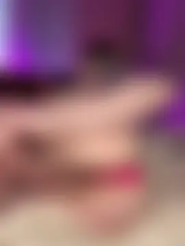 HugeBoobsAlice's Webcam Show