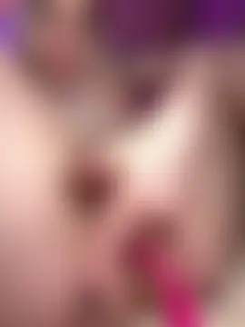 HugeBoobsAlice's Webcam Show