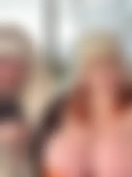 BigboobsDream99's Live Sex Cam Show