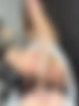 SweetieSinXXX's Webcam Show