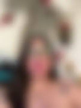 charlotte_stevenss_'s Webcam Show