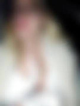 dolcehelena993's Live Sex Cam Show