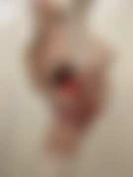 kira_mia's Live Sex Cam Show