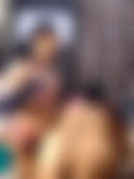 Hot_modal's Live Sex Cam Show