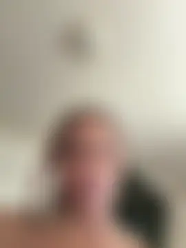 Realwetpussy's Live Sex Cam Show