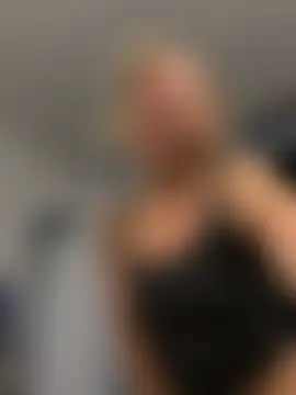 MrMrsfineasscouple's Webcam Show