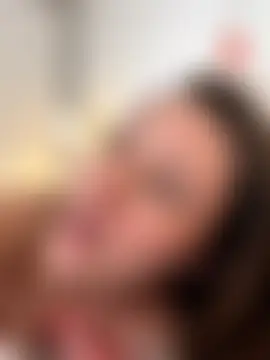 MayaVonDe's Live Sex Cam Show