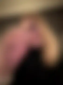 blondebitch2's Live Sex Cam Show