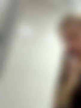 kira_mia's Live Sex Cam Show