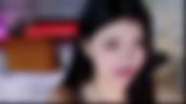 Kiki--2025's Webcam Show