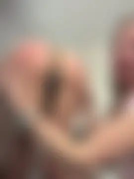 elloriah's Live Sex Cam Show