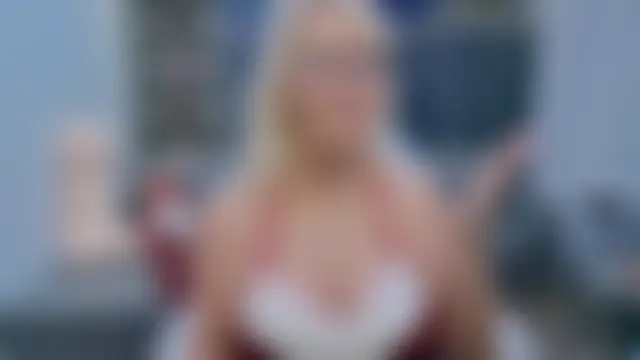 FitCougar's Live Sex Cam Show