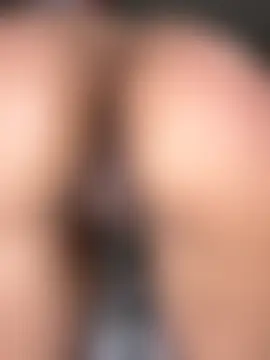 Kiki_hammyy's Webcam Show