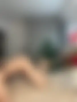 CurlyLara's Live Sex Cam Show