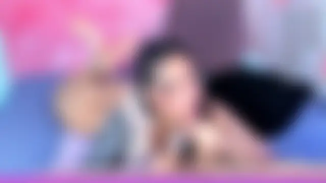 Sarahandzack's Webcam Show