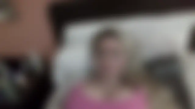 TheCougarNextDoor's Webcam Show