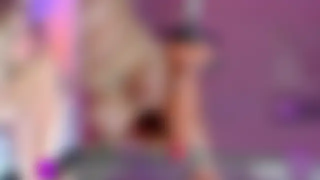 Miss_Pawi's Webcam Show