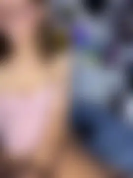 maisie_goldxx's Live Sex Cam Show