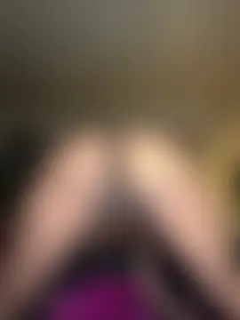 Realwetpussy's Live Sex Cam Show