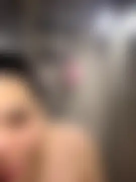 drizzypeach602's Webcam Show